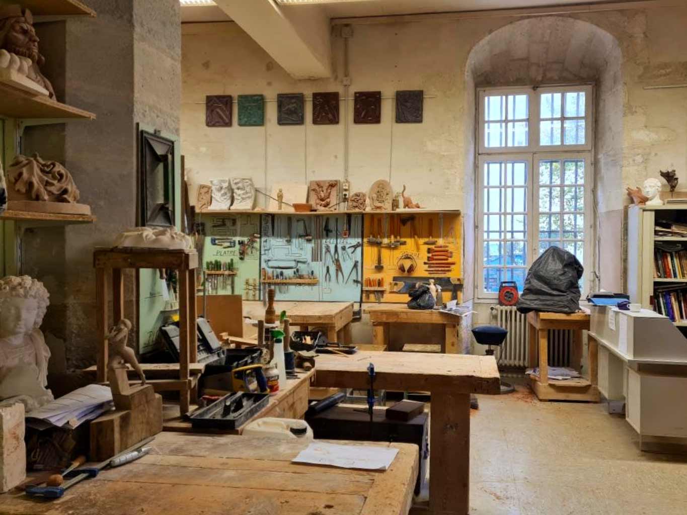 Atelier sculpture à l'Académie des Arts d'Avignon